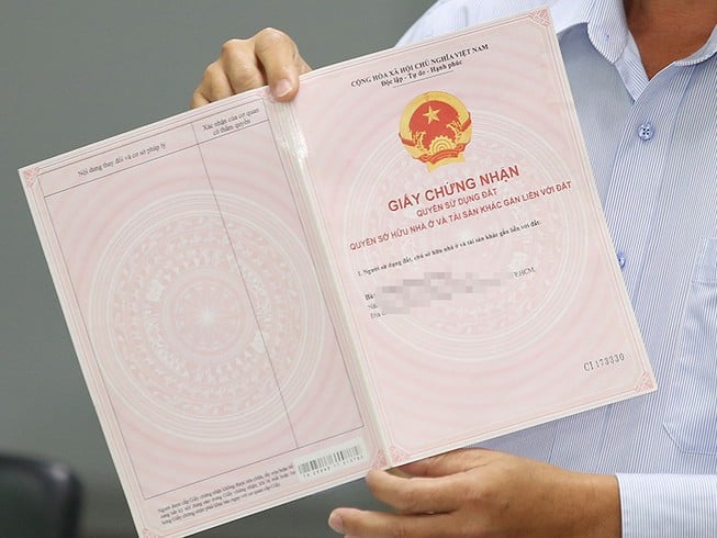 kham-pha-the-gioi-bat-dong-san Thủ tục sang tên sổ đỏ - Hướng dẫn chi tiết từ A đến Z để hoàn tất nhanh chóng và đúng quy định